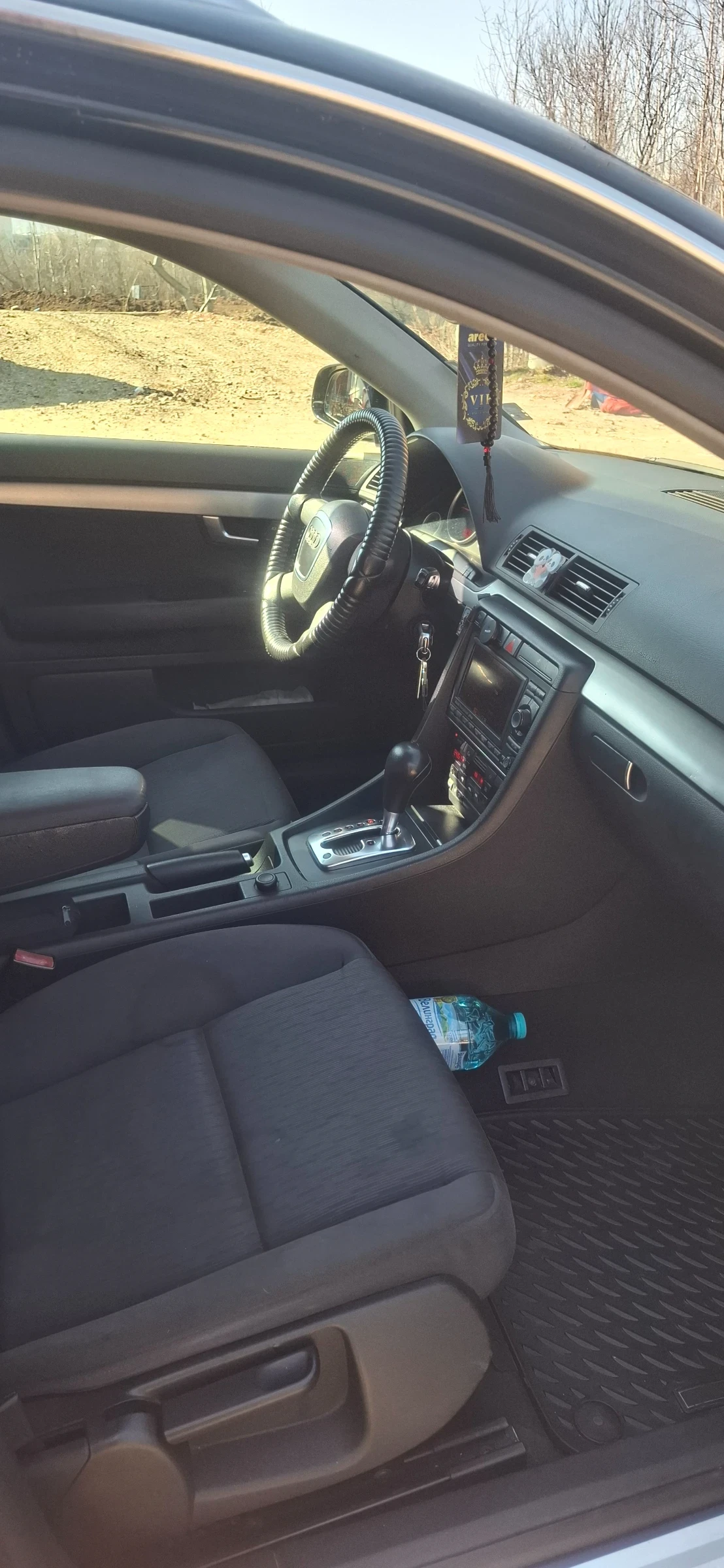 Audi A4 2.0 TDI 140 к.с, снимка 8 - Автомобили и джипове - 53715544