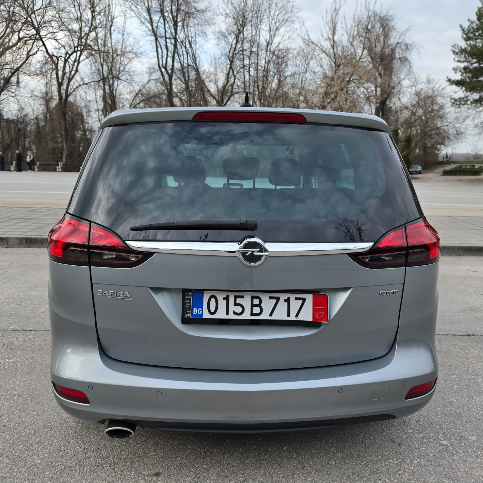 Opel Zafira 2.0CDTI FULL 7 МЕСТА, снимка 16 - Автомобили и джипове - 53967616