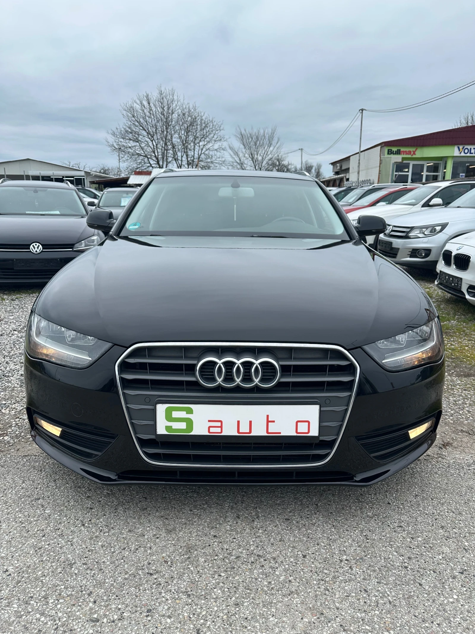 Audi A4 2.0TDI, снимка 2 - Автомобили и джипове - 54035189