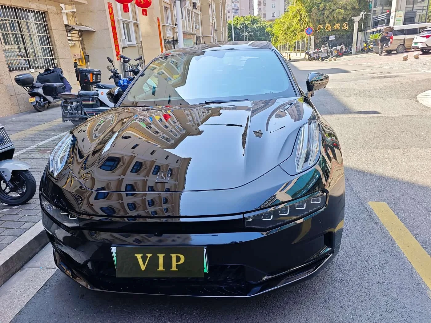 Zeekr 001 autogeorge.com, снимка 2 - Автомобили и джипове - 54236030