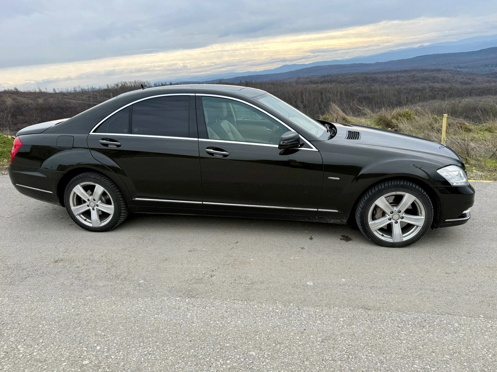 Mercedes-Benz S 350 4MATIC, снимка 7 - Автомобили и джипове - 54933968