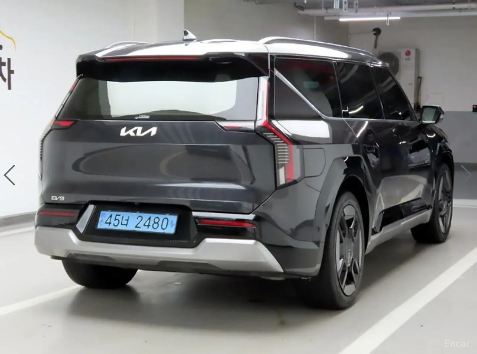 Kia EV9, снимка 4 - Автомобили и джипове - 55057187