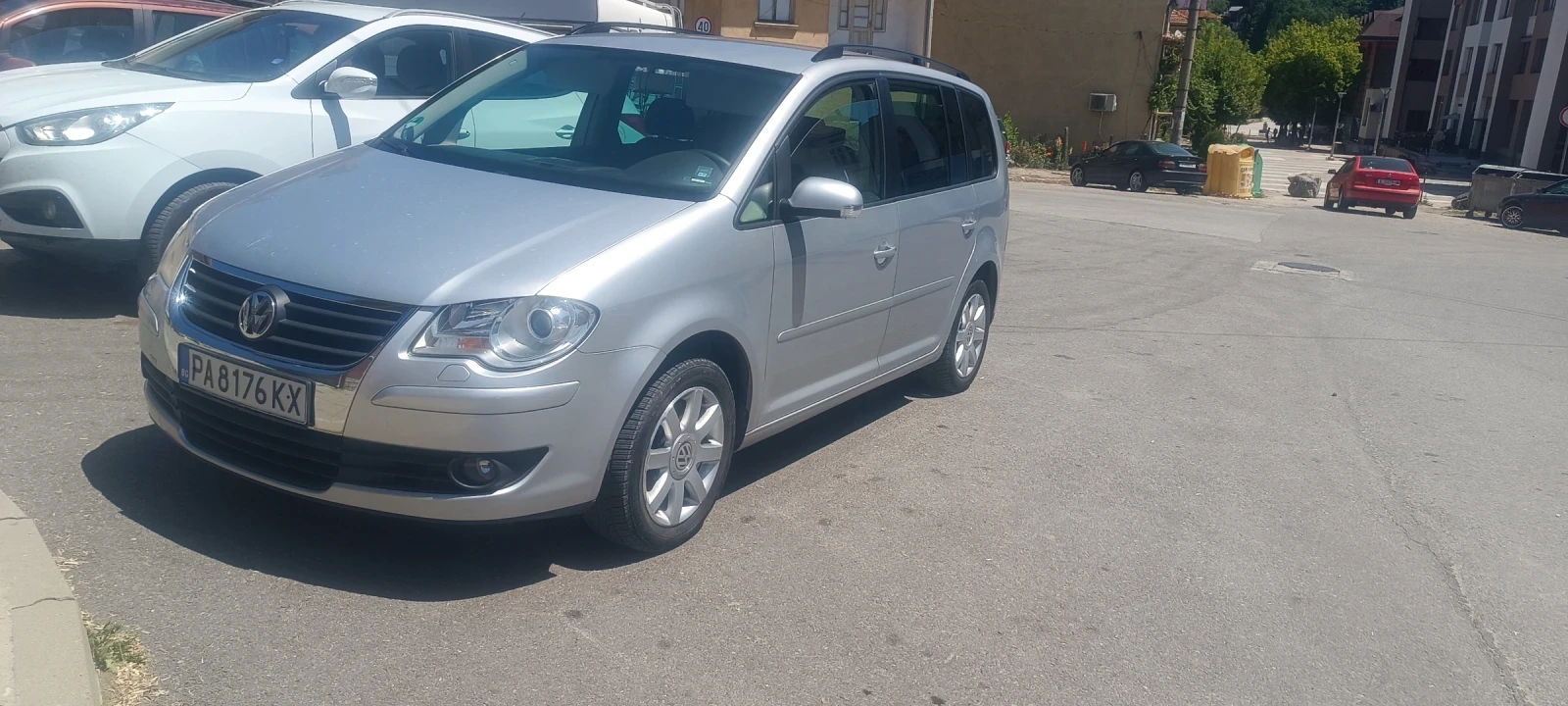 VW Touran 1.9, снимка 3 - Автомобили и джипове - 55500199