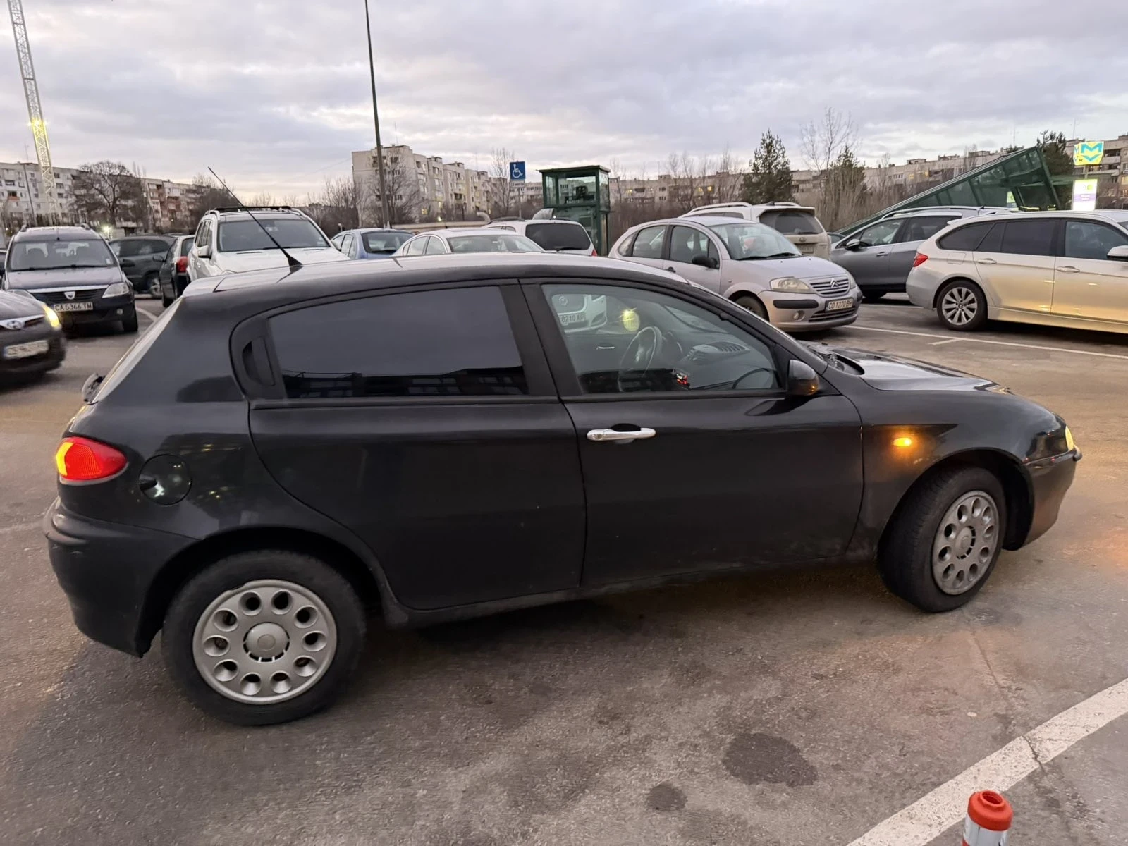 Alfa Romeo 147, снимка 4 - Автомобили и джипове - 55565076