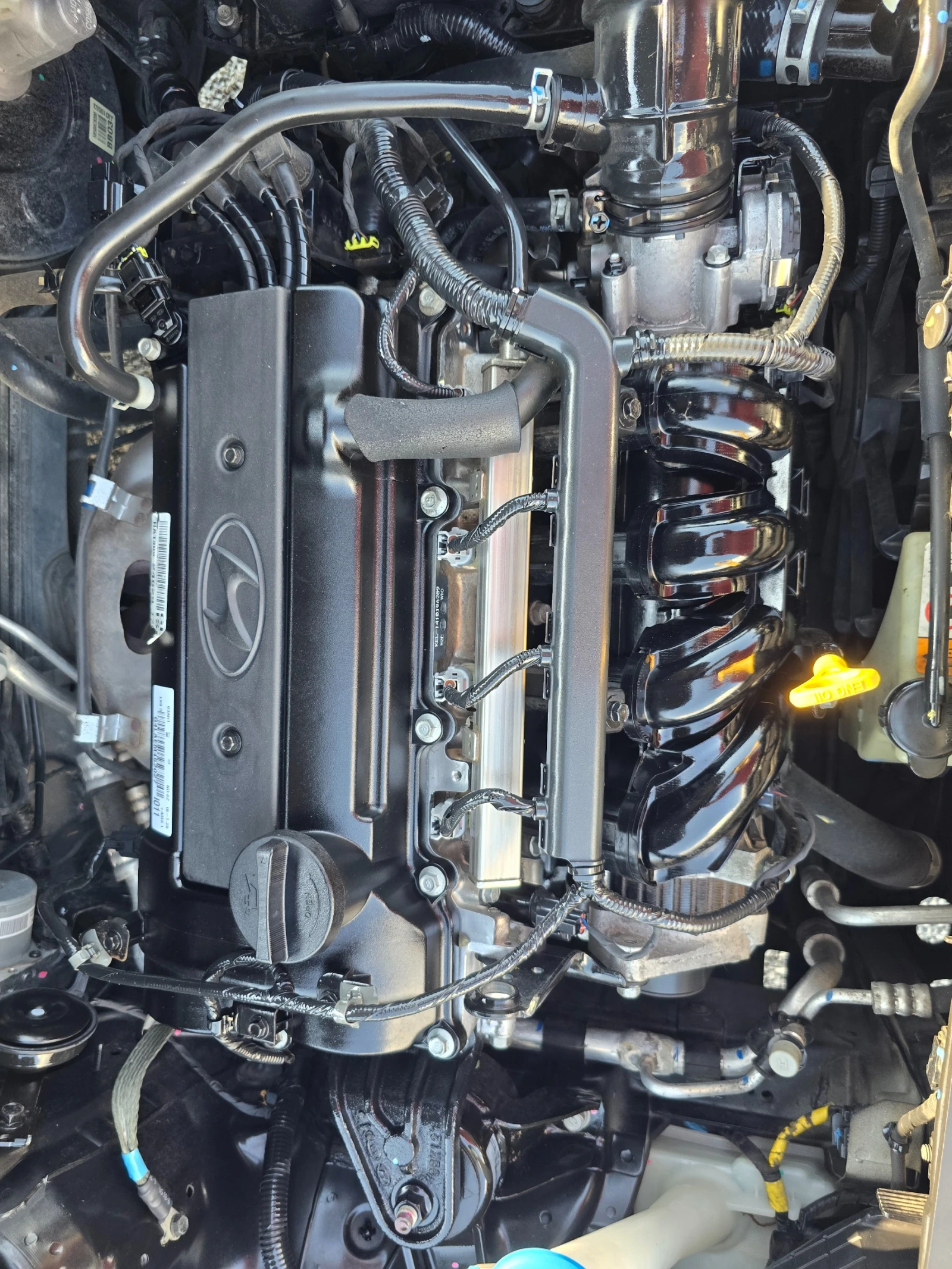Hyundai I20 1.2i-85k.c-EURO-6, снимка 12 - Автомобили и джипове - 55770827