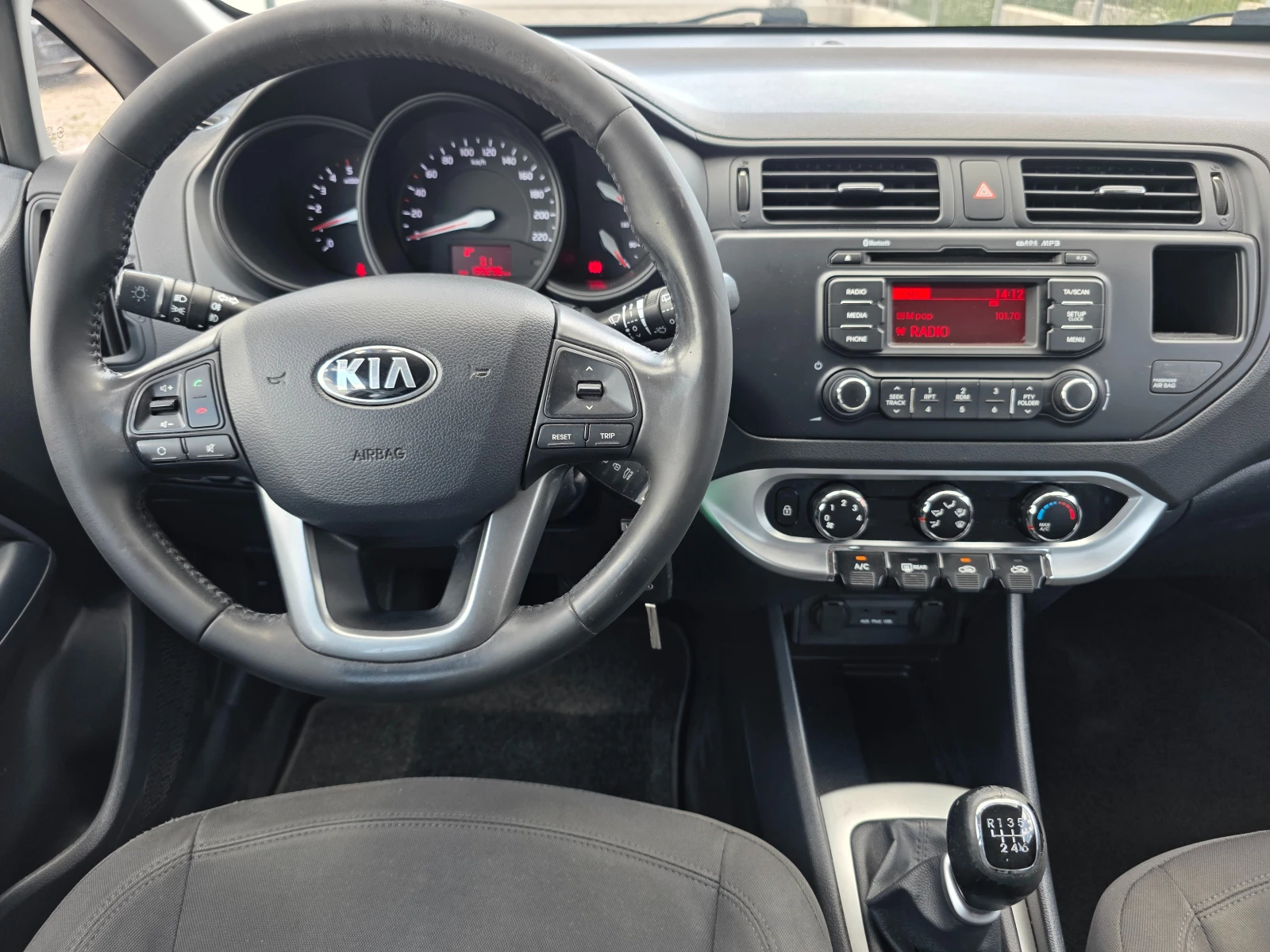 Kia Rio III-1.1 CRDI-12V-75hp, снимка 8 - Автомобили и джипове - 55832839