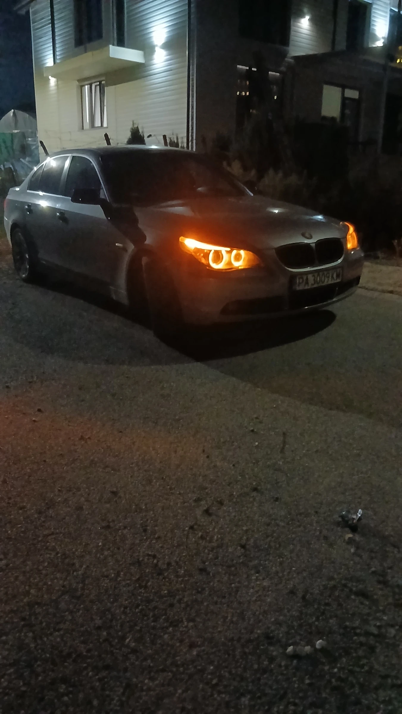 BMW 520, снимка 6 - Автомобили и джипове - 56155599