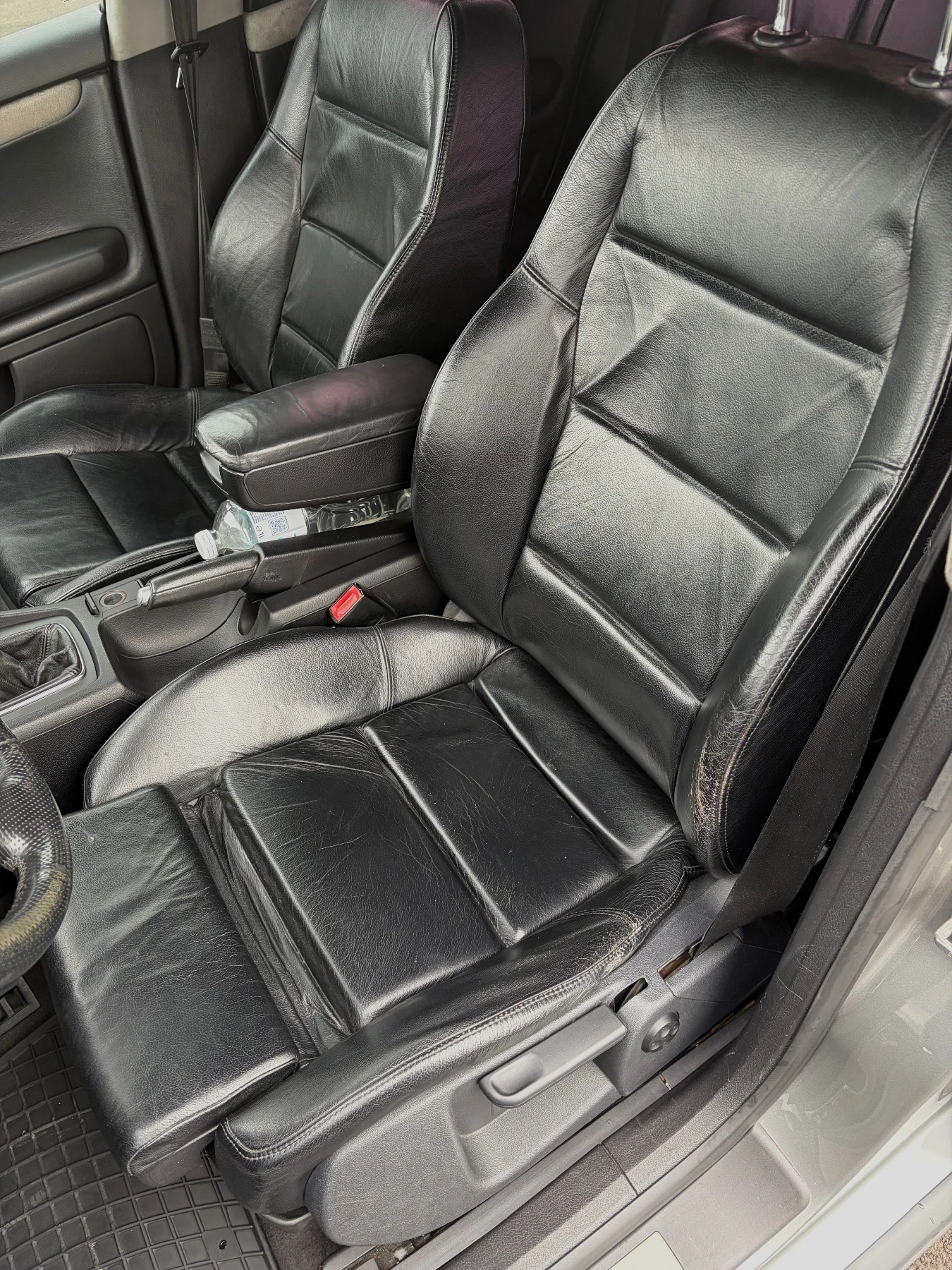 Audi A4 1.9TDI, снимка 11 - Автомобили и джипове - 56267311