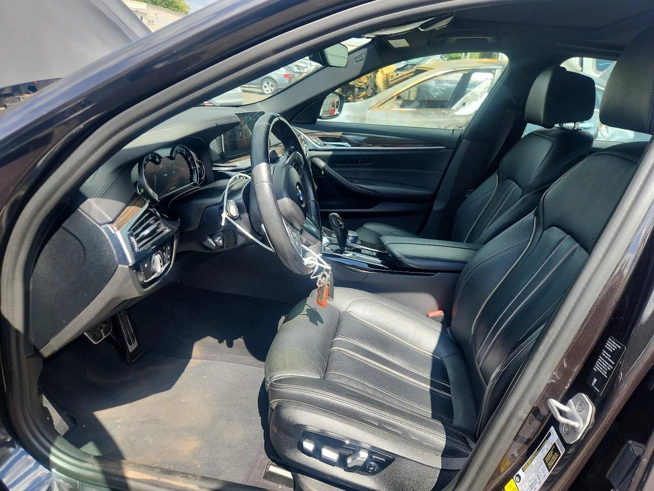 BMW 540 xDrive M-pack, снимка 7 - Автомобили и джипове - 56439587