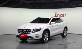 Mercedes-Benz GLA 220 