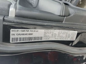 Jeep Grand cherokee LIMITED * CARFAX * ОБДУХВАНЕ* ДИСТРОНИК* ПАНОРАМА - 29900 € / 58479.32 лв. - 80740129 17