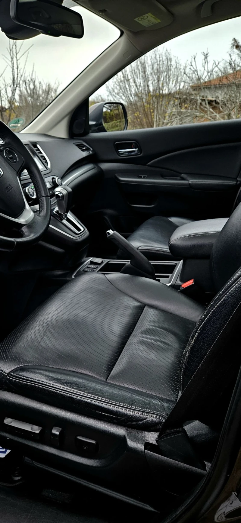 Honda Cr-v 2.0 I-vtec 4x4 Executive , снимка 12 - Автомобили и джипове - 52675547