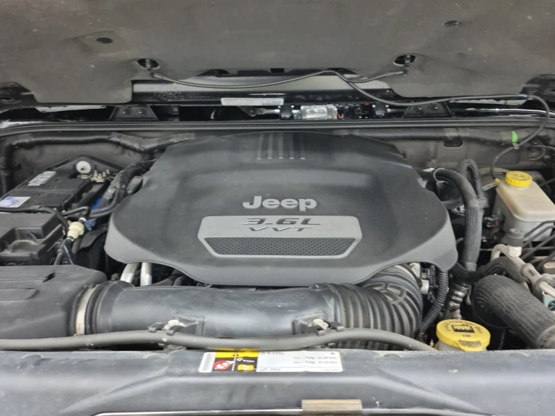 Jeep Wrangler SAHARA/3.6/ДЪЛГА БАЗА/КОЖА/НАВИГАЦИЯ, снимка 13 - Автомобили и джипове - 53000742