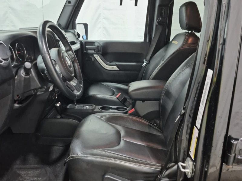 Jeep Wrangler SAHARA/3.6/ДЪЛГА БАЗА/КОЖА/НАВИГАЦИЯ, снимка 7 - Автомобили и джипове - 53000742