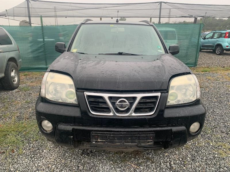 Nissan X-trail 2.2 2 БРОЯ, снимка 2 - Автомобили и джипове - 49085461