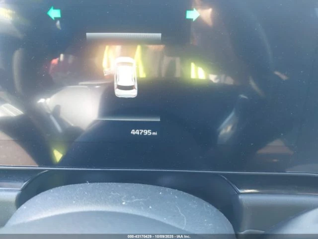 Kia Niro PLUG-IN HYBRID EX, снимка 11 - Автомобили и джипове - 54296992