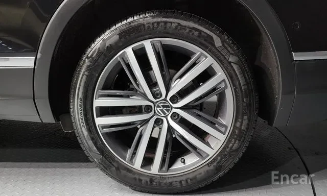 VW Tiguan Allspace 2.0 TSI Prestige* 360* HUD* ��� | Mobile.bg � ����������� 8