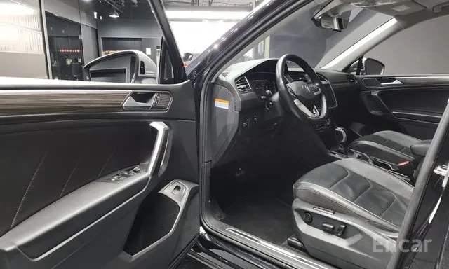 VW Tiguan Allspace 2.0 TSI Prestige* 360* HUD* ��� | Mobile.bg � ����������� 10