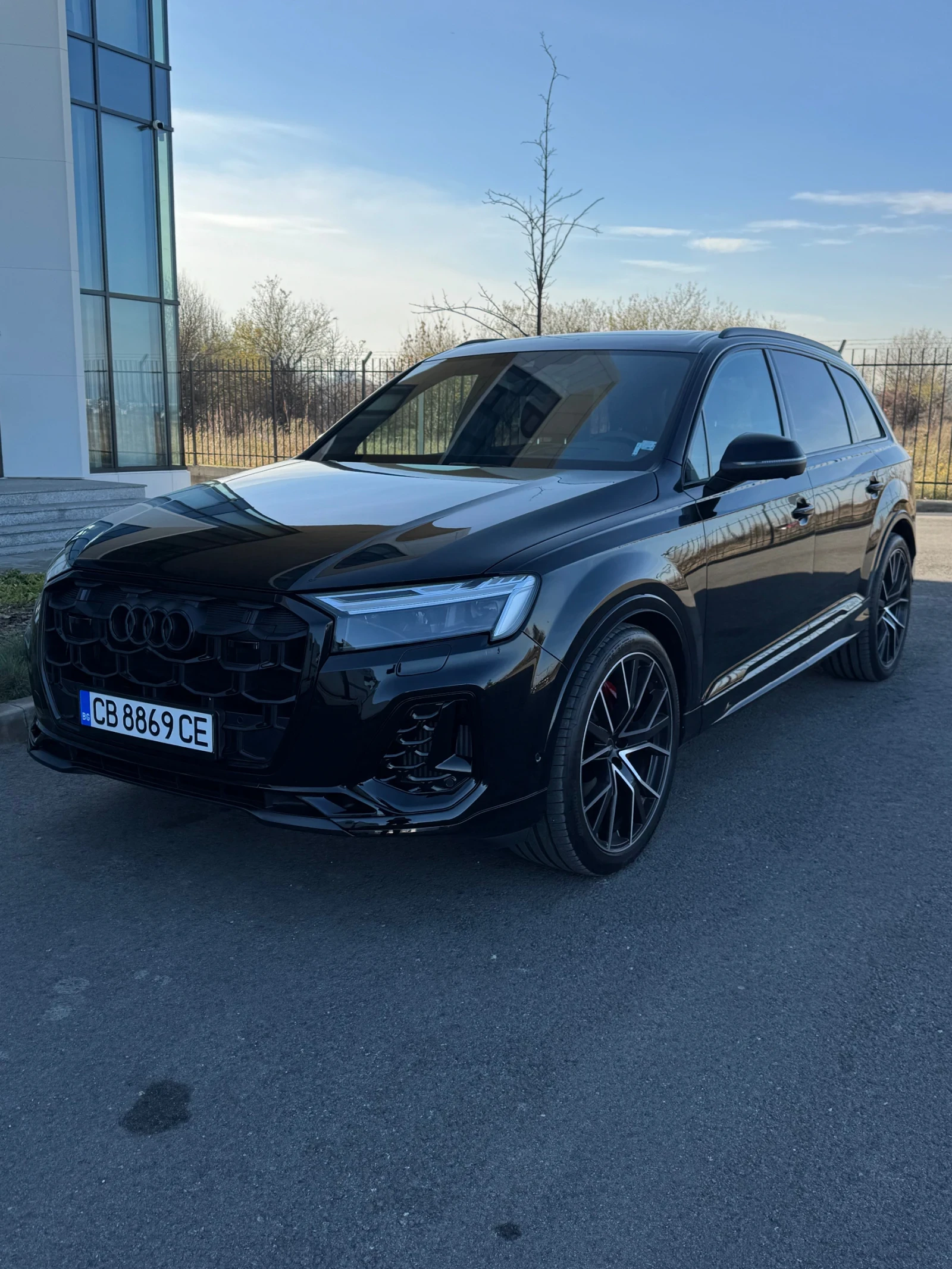 Audi Q7 S line, 55 TFSI, мод. 2025 г., 6+ 1, Facelift, ГАР - изображение 3