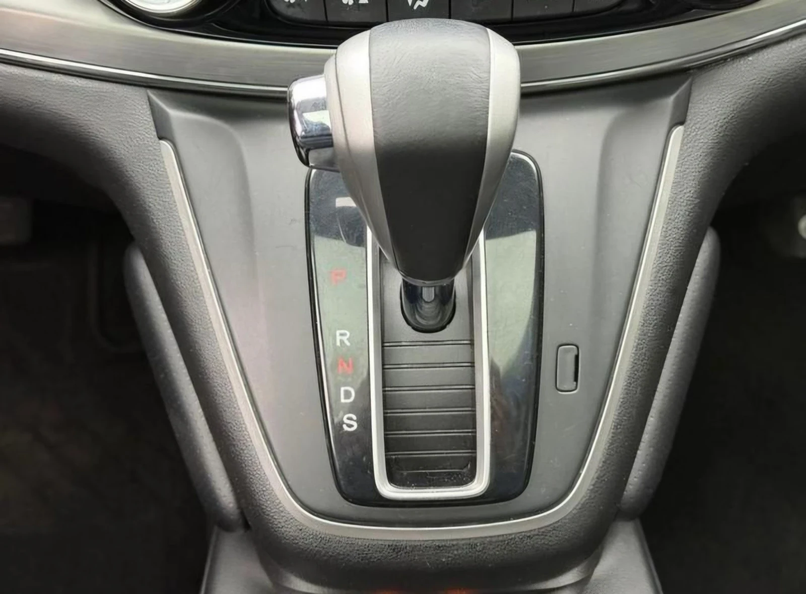 Honda Cr-v 2.0 I-vtec 4x4 Executive  | Mobile.bg   15