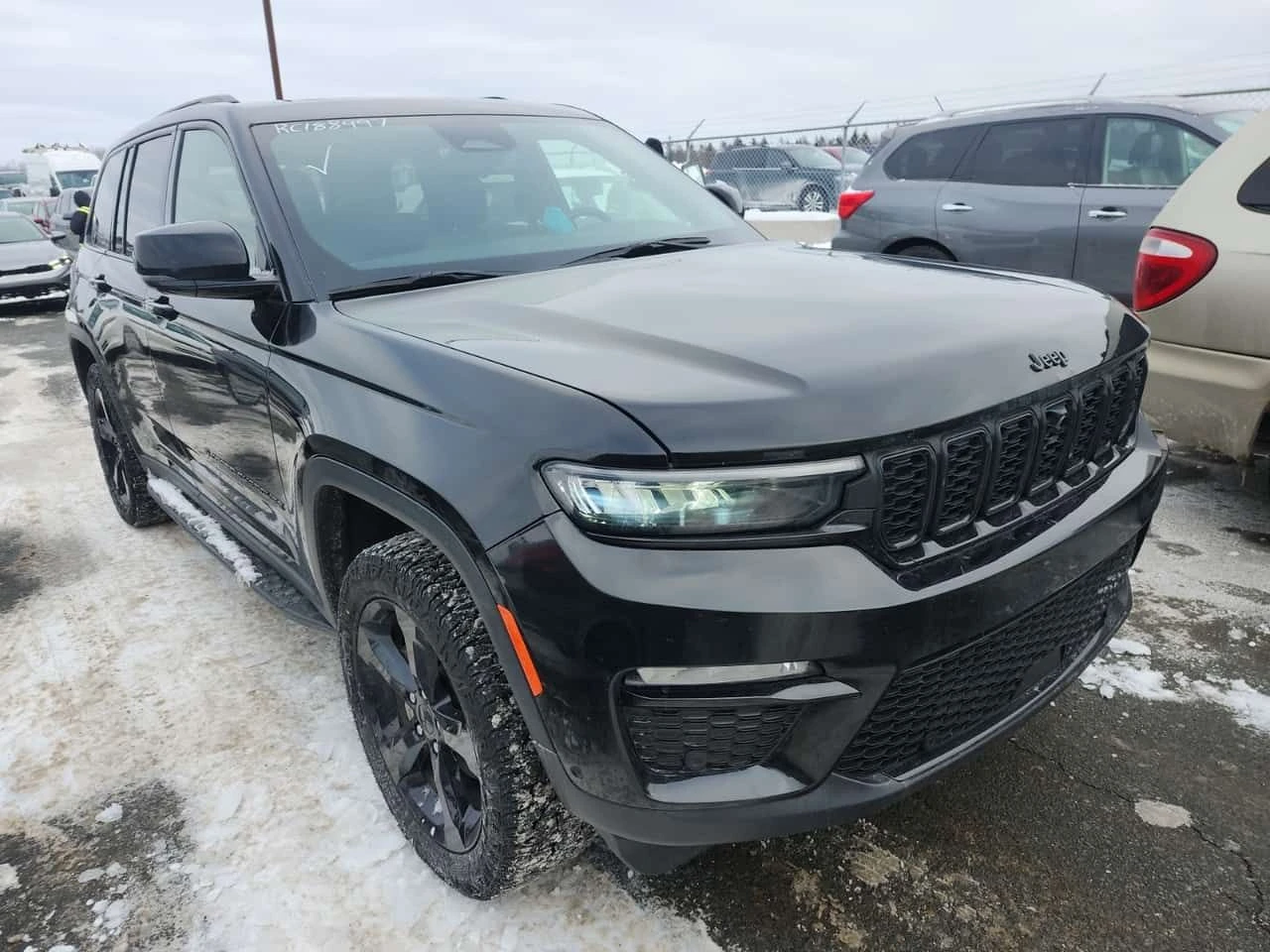 Jeep Grand cherokee LIMITED * CARFAX * ОБДУХВАНЕ* ДИСТРОНИК* ПАНОРАМА - изображение 2