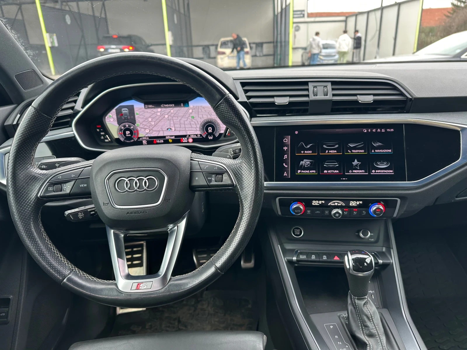Audi Q3 40 TDI S-line Quattro , снимка 13 - Автомобили и джипове - 53994910