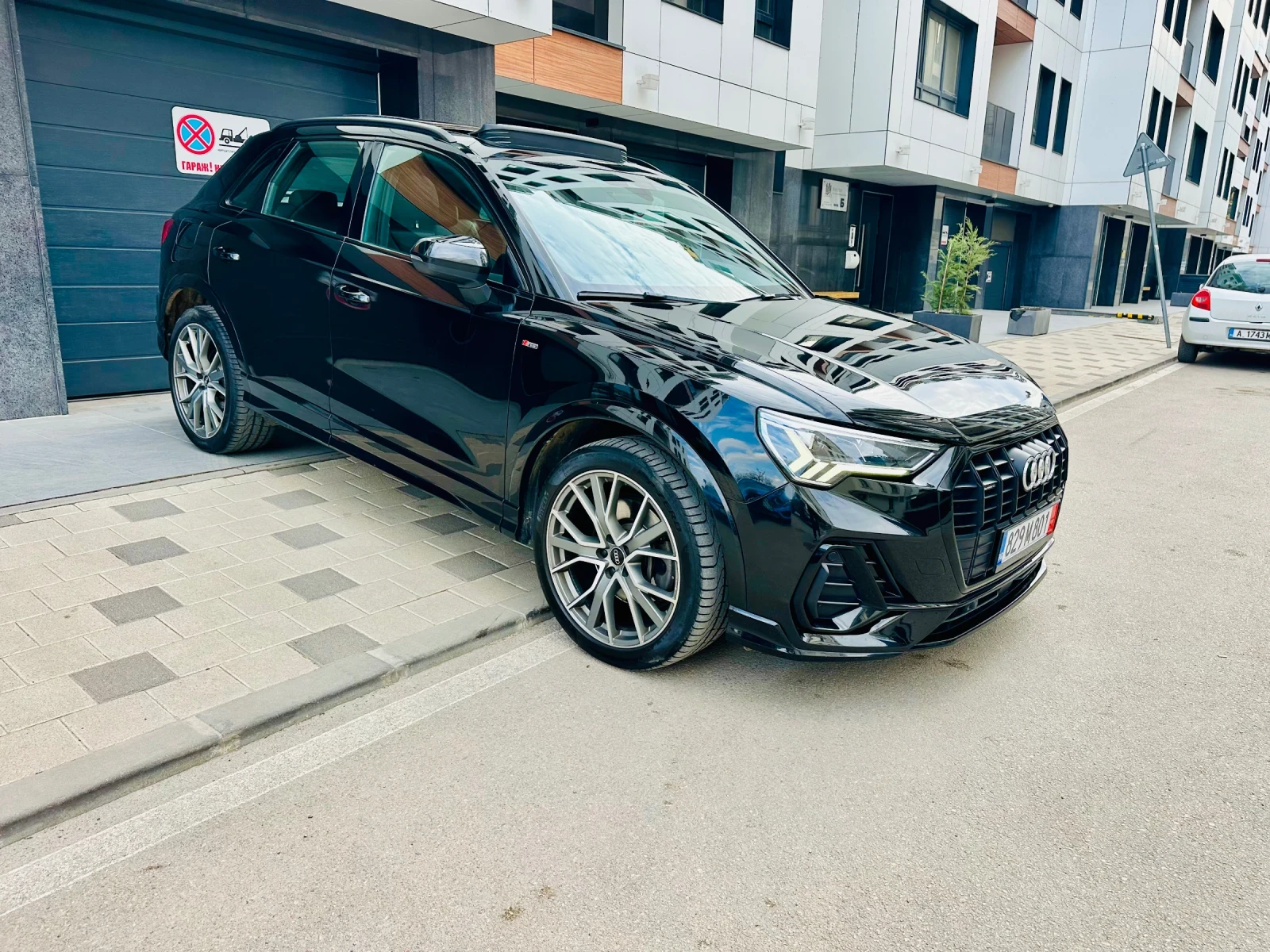 Audi Q3 40 TDI S-line Quattro , снимка 9 - Автомобили и джипове - 53994910