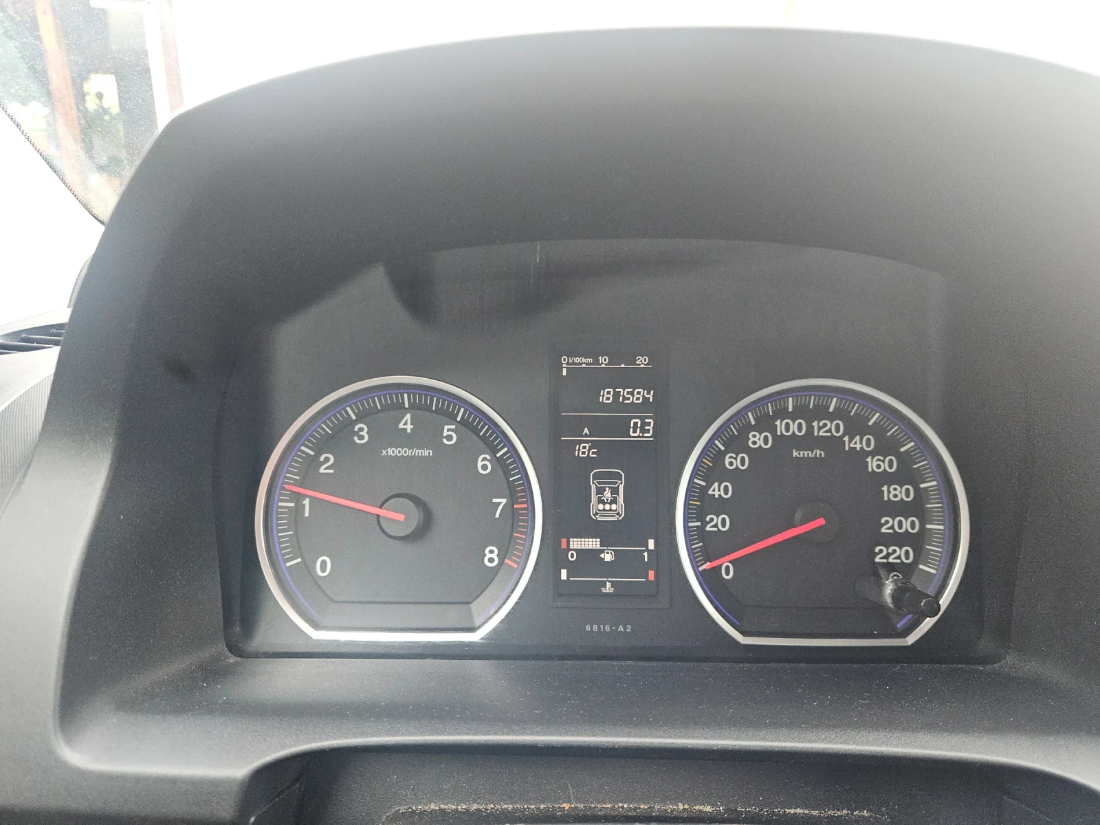 Honda Cr-v 2.0i 4x4, 6 ck., снимка 15 - Автомобили и джипове - 54633148