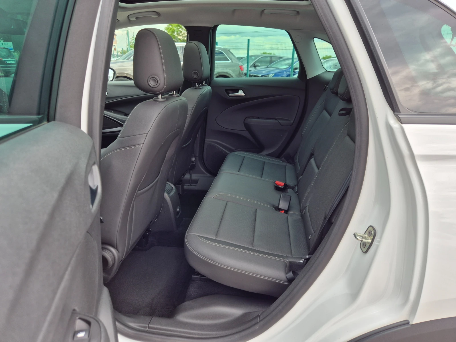 Opel Crossland X 1.2i | Mobile.bg � ����������� 12
