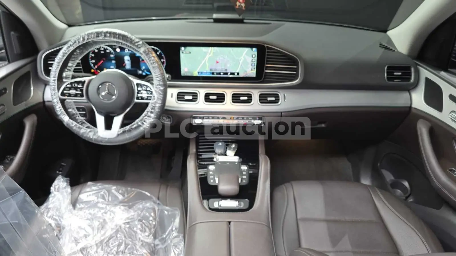 Mercedes-Benz GLE 300 d 4MATIC| КАМЕРА| ПОДГРЕВ| ПАНОРАМА| ВКЛ.ТЕХНОТЕСТ, снимка 5 - Автомобили и джипове - 54945746
