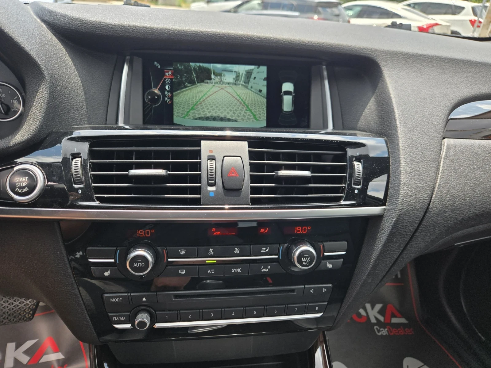 BMW X3 2.0D-184кс= АВТОМАТ= XDRIVE= FACE= H&K= PANO, снимка 15 - Автомобили и джипове - 55133414