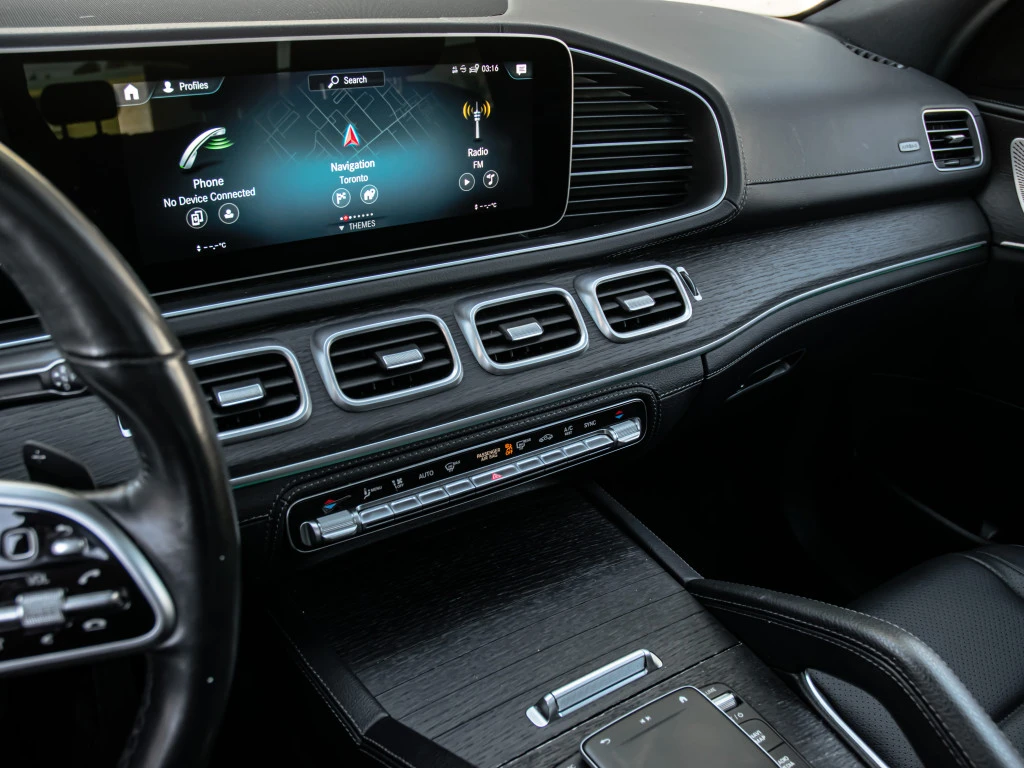 Mercedes-Benz GLE 350 4MATIC* FULLY LOADED* FULLY SERVICED AT MERCEDES, снимка 12 - Автомобили и джипове - 55724301