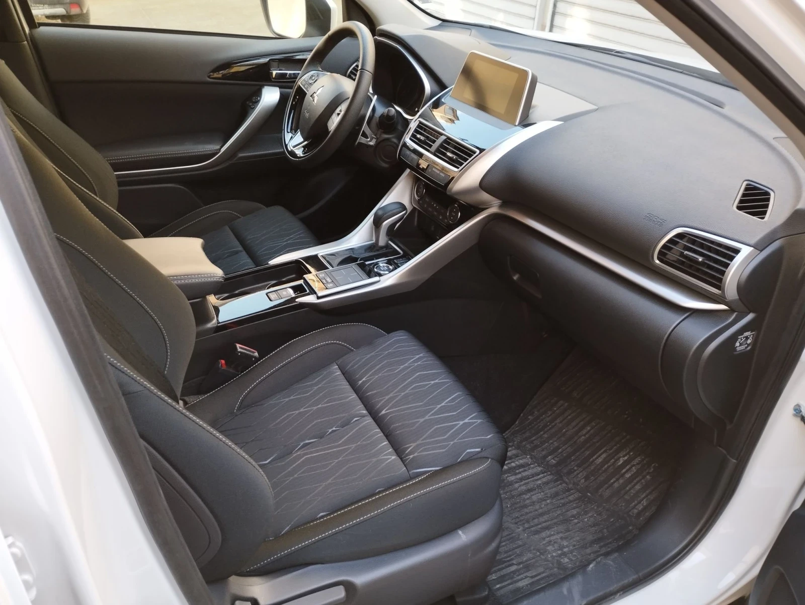 Mitsubishi Eclipse Cross 1.5 MIVEC 4X4 | Mobile.bg � ����������� 10