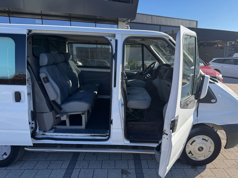 Ford Transit 6-местен Климатик L1H1, снимка 9 - Бусове и автобуси - 44060451