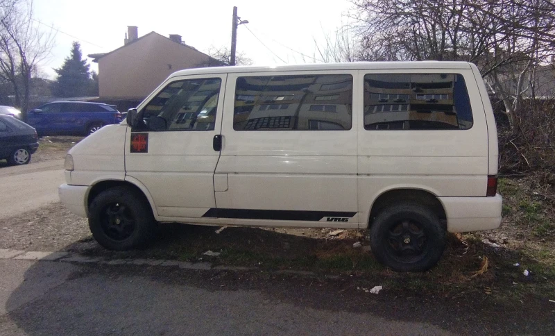 VW Caravelle VR6, снимка 3 - Бусове и автобуси - 49291789