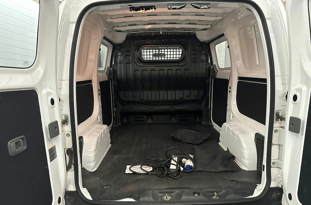 Nissan NV200 e-NV200 40kWh, снимка 5 - Бусове и автобуси - 54959780