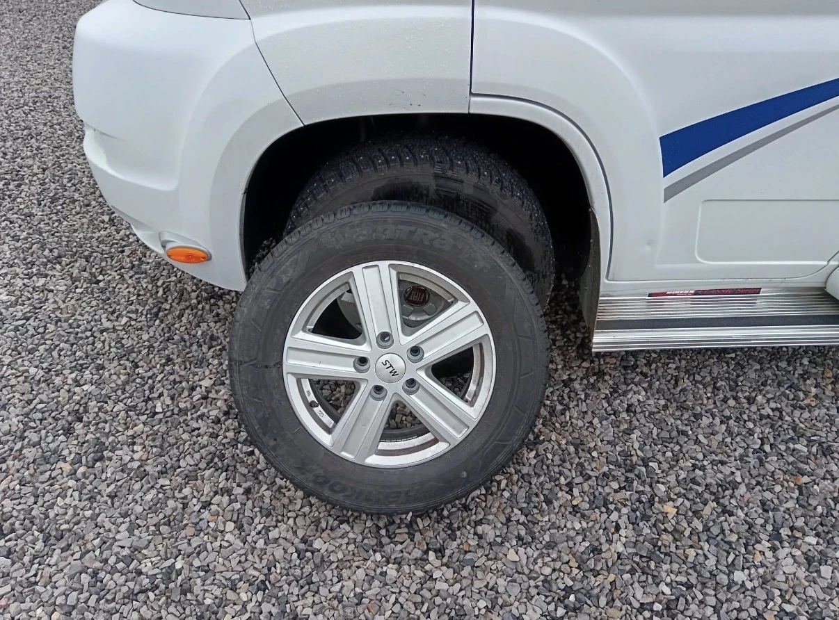 ������ Dethleffs Advantage  | Mobile.bg � ����������� 16