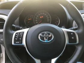Toyota Yaris 14 TDI NAVI KLIMA AVTOMAT, снимка 2