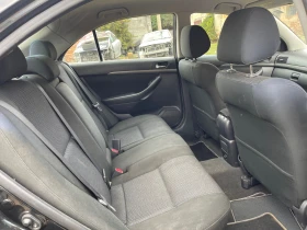 Toyota Avensis Toyota Avensis 2.2 D-4d 150к.с НА ЧАСТИ, снимка 9