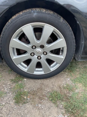 Toyota Avensis Toyota Avensis 2.2 D-4d 150к.с НА ЧАСТИ, снимка 15