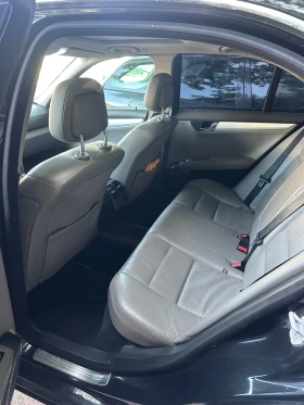 Mercedes-Benz C 220 C220, снимка 11