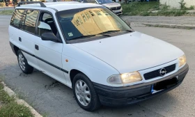 Opel Astra, снимка 2