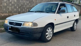 Opel Astra, снимка 1