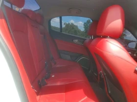 Alfa Romeo Giulia * Q4* КОЖА* ПОДГРЕВ* NAVI* LED* , снимка 10
