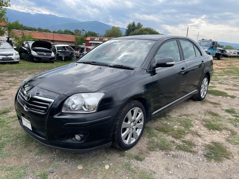 Toyota Avensis Toyota Avensis 2.2 D-4d 150к.с НА ЧАСТИ, снимка 1 - Автомобили и джипове - 41140566