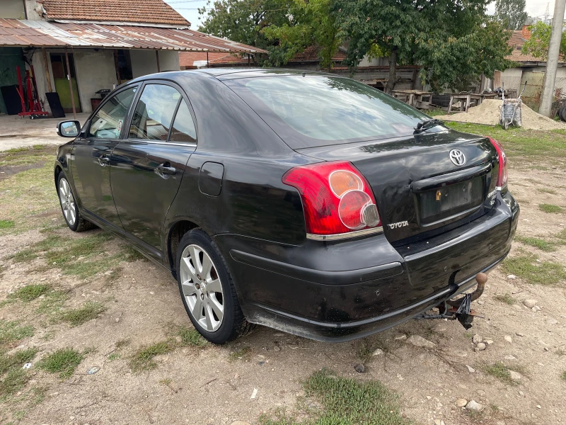 Toyota Avensis Toyota Avensis 2.2 D-4d 150к.с НА ЧАСТИ, снимка 8 - Автомобили и джипове - 41140566