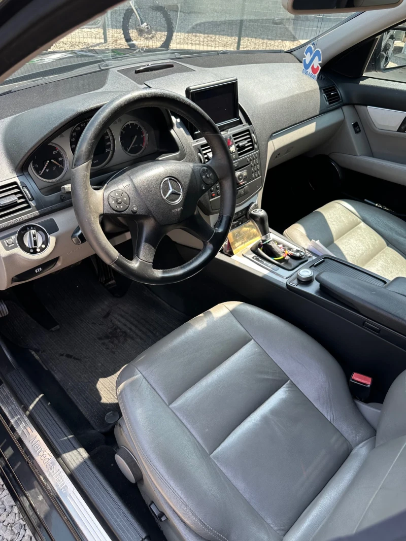Mercedes-Benz C 220 C220, снимка 7 - Автомобили и джипове - 52940167