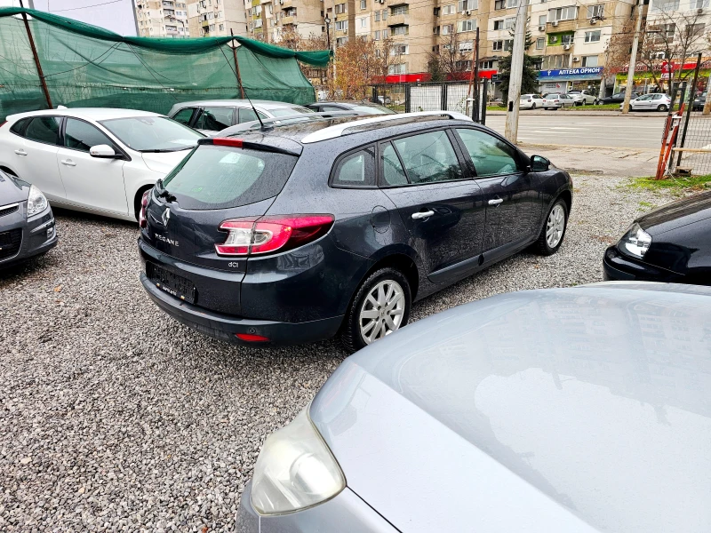 Renault Megane 1.5D-110kc-138000kм, снимка 3 - Автомобили и джипове - 48309065