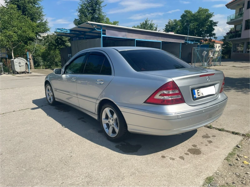 Mercedes-Benz C 180 1.8 Компресор Бензин/Газ, снимка 7 - Автомобили и джипове - 48884371