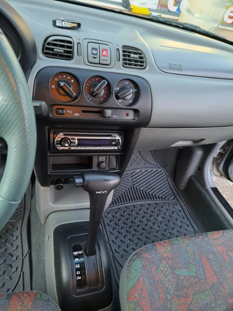 Nissan Micra, снимка 3 - Автомобили и джипове - 49466977